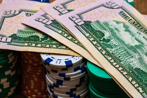 hantam 88 mobile app interface showing live-dealer tables and sportsbook markets